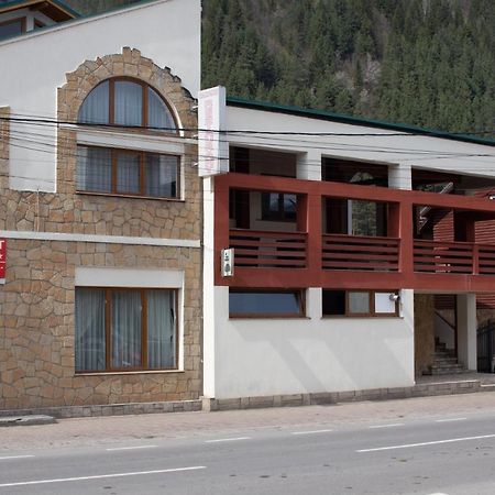 Bicaz-Chei Hotel ภายนอก รูปภาพ