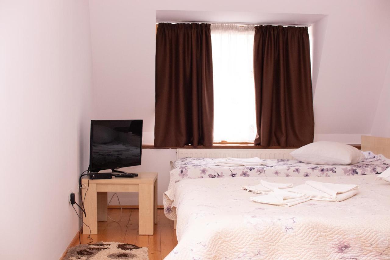 Bicaz-Chei Hotel ภายนอก รูปภาพ