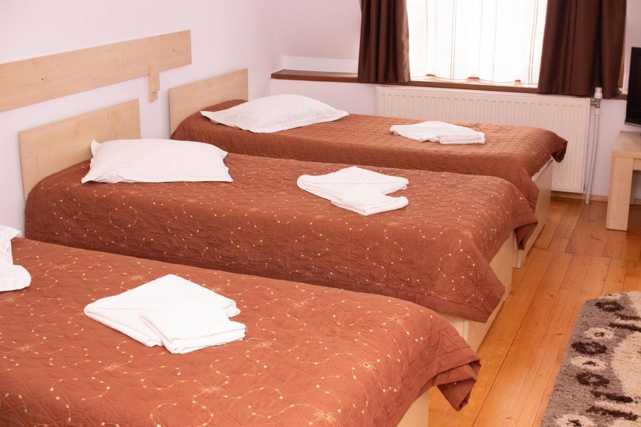 Bicaz-Chei Hotel ภายนอก รูปภาพ